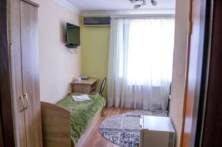 Гостевой дом Guest House Stara Rus Каменец-Подольский Стандартный двухместный номер с 2 отдельными кроватями-5